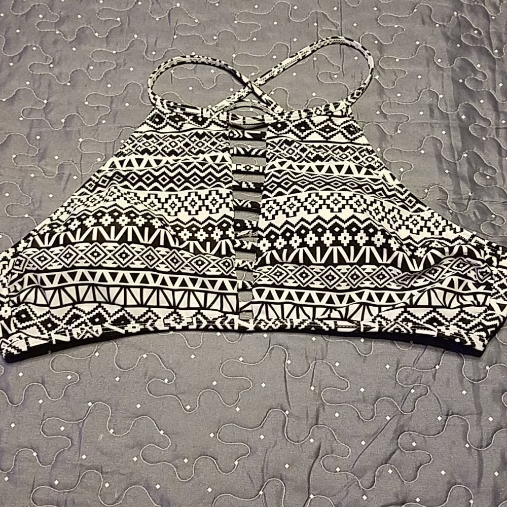 Catalina bikini top size large